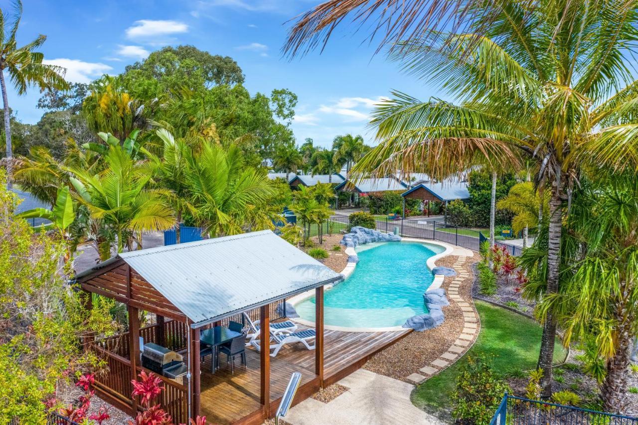 Tin Can Bay Marina Villas Екстериор снимка