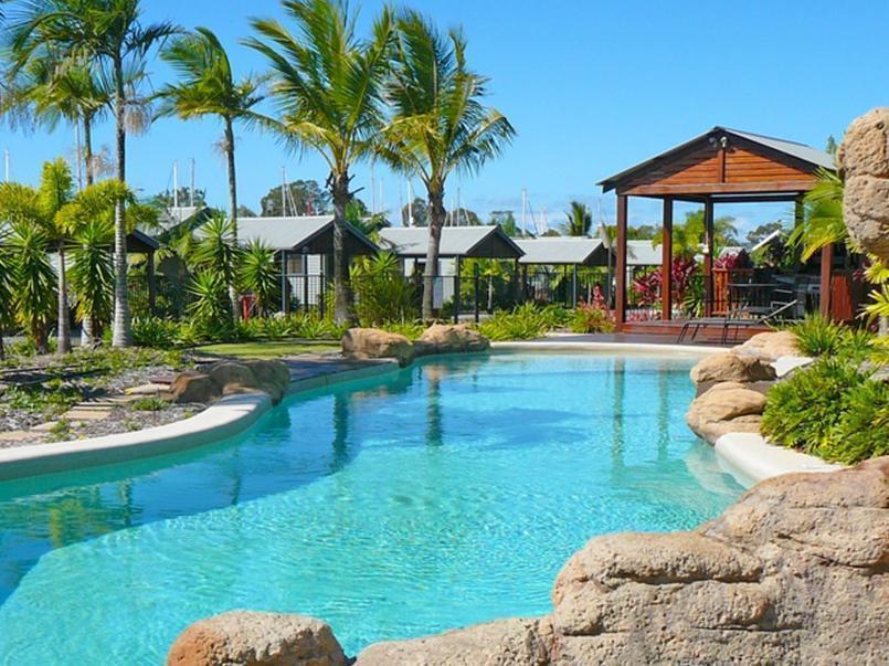 Tin Can Bay Marina Villas Екстериор снимка